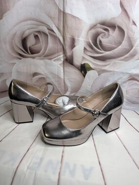 Sun + Stone Vaneciaa Mary Jane Pumps Silver Heels